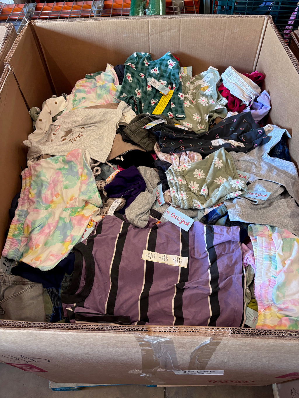 Target Kids Clothing Pallet(price does not include freight)