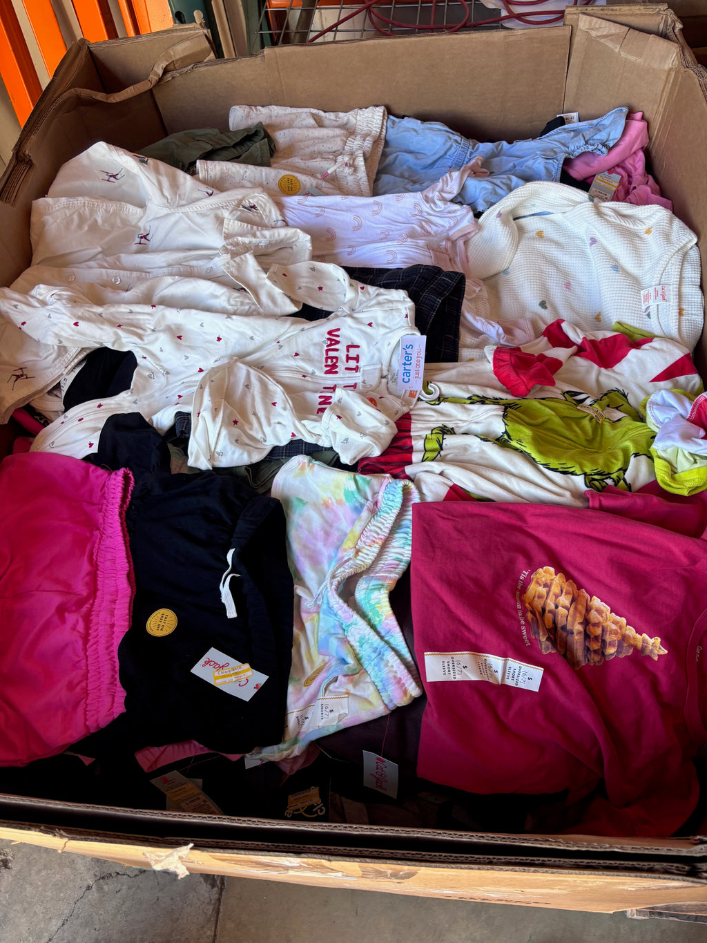 Target Kids Clothing Pallet(price does not include freight)